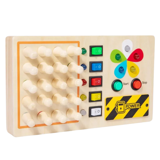 Jouet Montessori évolutif – Busy Board en bois avec lumières LED et activités sensorielles