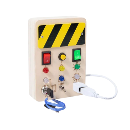 Jouet Montessori évolutif – Busy Board en bois avec lumières LED et activités sensorielles