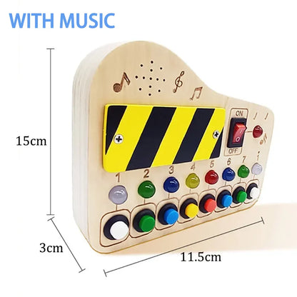 Jouet Montessori évolutif – Busy Board en bois avec lumières LED et activités sensorielles