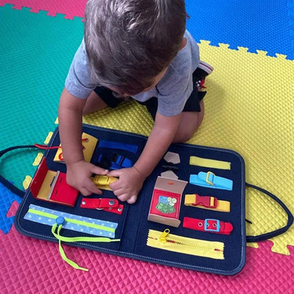 Jouet Montessori évolutif – Valisette éducative d’activités pratiques et motricité fine