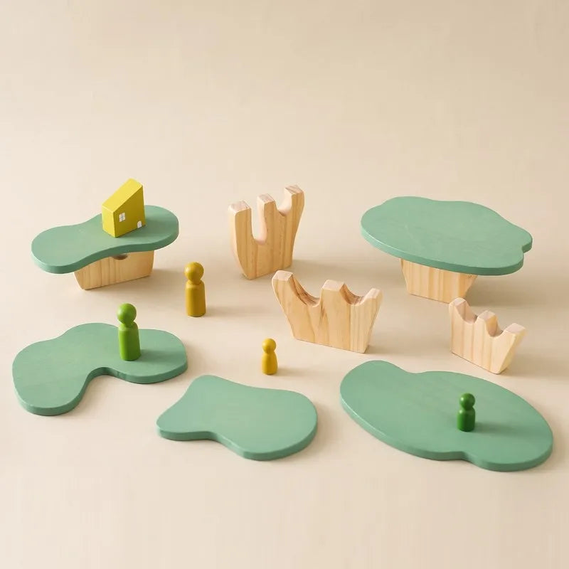 Jeu d’empilement en bois – Arbres Montessori évolutifs et jeu d’équilibre